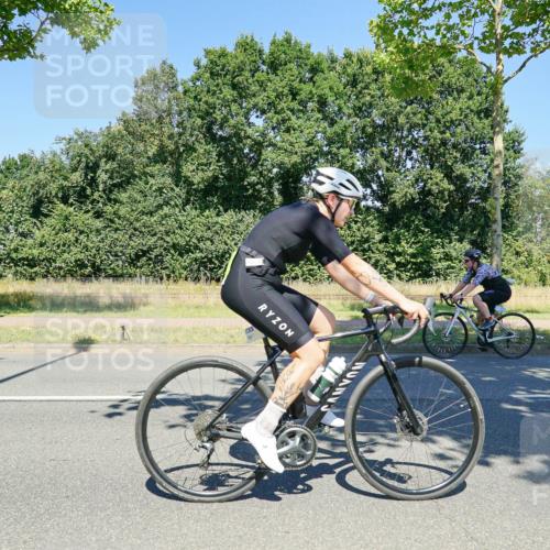 09.08.2026 - GEWOBA Citytriathlon Bremen Michael Burmester http://msf.ph/oto/9962095 09.08.2026 14:17:47 Radfahren 65, 106, 205, 229, 235, 256, 269, 290, 293, 316, 320, 336, 378, 429, 457, 470, 485 meine-sportfotos.de