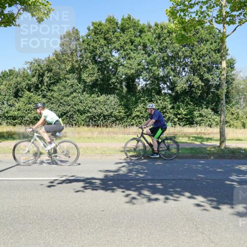 09.08.2026 - GEWOBA Citytriathlon Bremen Michael Burmester http://msf.ph/oto/9962098 09.08.2026 14:17:50 Radfahren 65, 190, 205, 229, 235, 256, 269, 290, 292, 293, 305, 316, 320, 336, 362, 378, 429, 457, 470, 485 meine-sportfotos.de