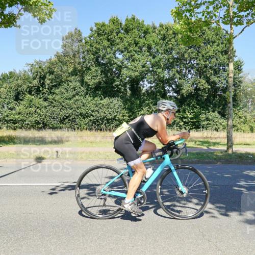 09.08.2026 - GEWOBA Citytriathlon Bremen Michael Burmester http://msf.ph/oto/9962121 09.08.2026 14:18:17 Radfahren 61, 87, 207, 213, 242, 276, 288, 300, 312, 343, 363, 404, 453, 462, 466, 527 meine-sportfotos.de