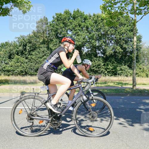 09.08.2026 - GEWOBA Citytriathlon Bremen Michael Burmester http://msf.ph/oto/9962129 09.08.2026 14:18:28 Radfahren 18, 202, 207, 213, 276, 280, 288, 307, 363, 369, 377, 448, 453, 462, 527 meine-sportfotos.de