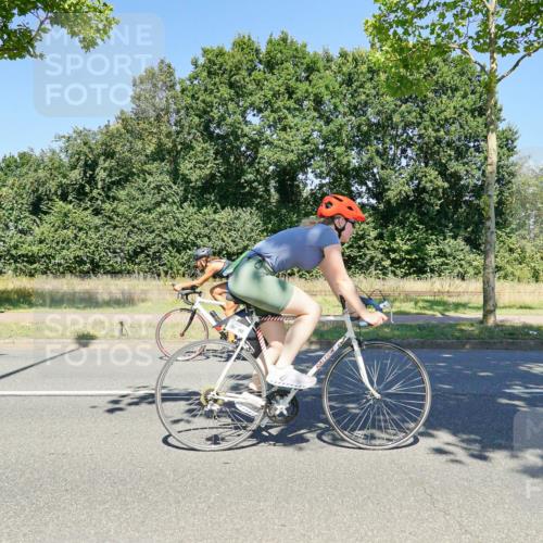 09.08.2026 - GEWOBA Citytriathlon Bremen Michael Burmester http://msf.ph/oto/9962132 09.08.2026 14:18:31 Radfahren 18, 202, 207, 213, 276, 280, 307, 363, 369, 377, 448 meine-sportfotos.de
