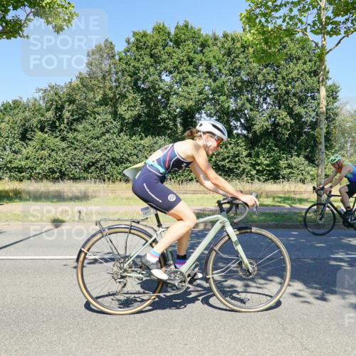 09.08.2026 - GEWOBA Citytriathlon Bremen Michael Burmester http://msf.ph/oto/9962193 09.08.2026 14:19:41 Radfahren 142, 166, 196, 206, 222, 230, 234, 239, 261, 262, 273, 281, 319, 326, 330, 342, 454, 458, 521 meine-sportfotos.de