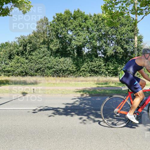 09.08.2026 - GEWOBA Citytriathlon Bremen Michael Burmester http://msf.ph/oto/9962203 09.08.2026 14:19:52 Radfahren 196, 206, 209, 222, 224, 234, 239, 249, 258, 262, 326, 340, 400, 458, 522 meine-sportfotos.de