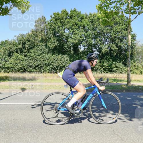 09.08.2026 - GEWOBA Citytriathlon Bremen Michael Burmester http://msf.ph/oto/9962213 09.08.2026 14:20:02 Radfahren 209, 224, 237, 249, 258, 310, 340, 400, 410, 431, 522 meine-sportfotos.de