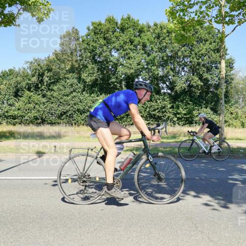 09.08.2026 - GEWOBA Citytriathlon Bremen Michael Burmester http://msf.ph/oto/9962216 09.08.2026 14:20:06 Radfahren 199, 224, 237, 249, 310, 313, 340, 368, 400, 410, 431, 522 meine-sportfotos.de