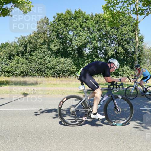 09.08.2026 - GEWOBA Citytriathlon Bremen Michael Burmester http://msf.ph/oto/9962247 09.08.2026 14:20:51 Radfahren 30, 198, 252, 264, 390, 402, 438, 501, 508 meine-sportfotos.de