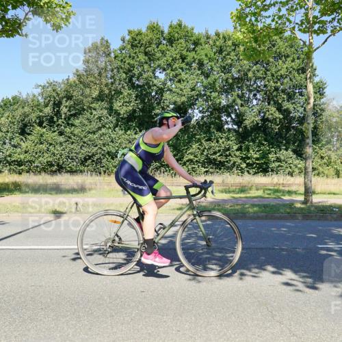 09.08.2026 - GEWOBA Citytriathlon Bremen Michael Burmester http://msf.ph/oto/9962259 09.08.2026 14:21:05 Radfahren 30, 214, 231, 252, 255, 268, 409, 479, 508, 515 meine-sportfotos.de