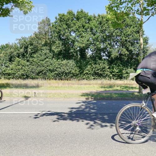 09.08.2026 - GEWOBA Citytriathlon Bremen Michael Burmester http://msf.ph/oto/9962275 09.08.2026 14:21:24 Radfahren 167, 194, 299, 348, 388, 405, 412, 421, 422, 428, 440, 493, 525 meine-sportfotos.de