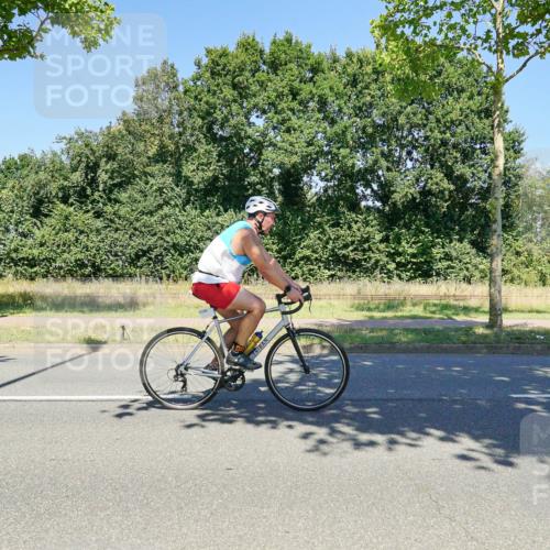 09.08.2026 - GEWOBA Citytriathlon Bremen Michael Burmester http://msf.ph/oto/9962277 09.08.2026 14:21:25 Radfahren 138, 167, 194, 299, 348, 388, 405, 412, 421, 422, 428, 440, 493, 525 meine-sportfotos.de