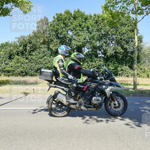 09.08.2026 - GEWOBA Citytriathlon Bremen Michael Burmester http://msf.ph/oto/9962296 09.08.2026 14:21:51 Radfahren 23, 195, 358, 393, 423, 437, 442, 449 meine-sportfotos.de