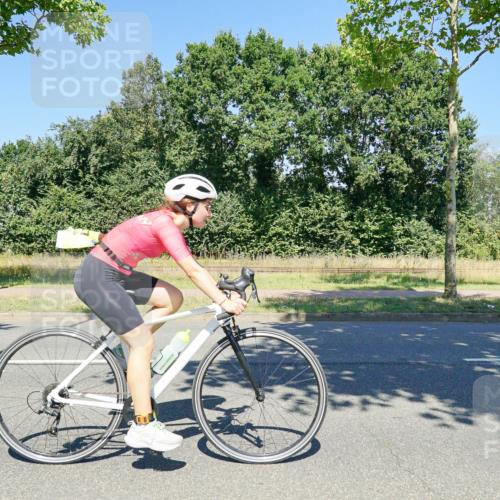 09.08.2026 - GEWOBA Citytriathlon Bremen Michael Burmester http://msf.ph/oto/9962339 09.08.2026 14:22:59 Radfahren 188, 245, 259, 267, 372, 415, 419, 480, 486 meine-sportfotos.de