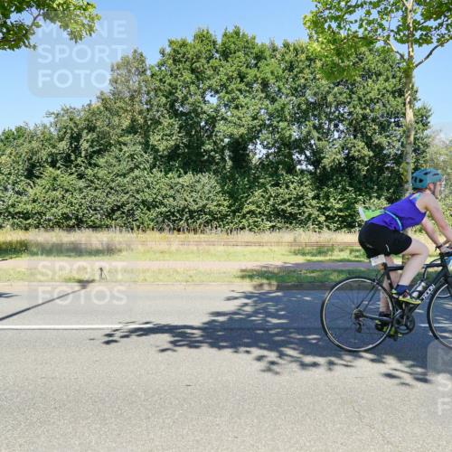 09.08.2026 - GEWOBA Citytriathlon Bremen Michael Burmester http://msf.ph/oto/9962355 09.08.2026 14:23:28 Radfahren 31, 318, 375, 379, 424, 426, 441, 463, 467 meine-sportfotos.de