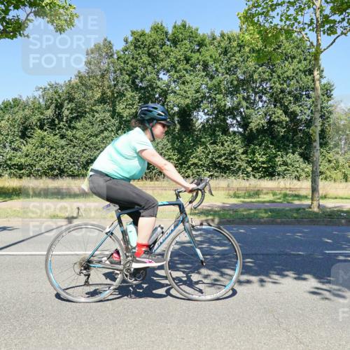 09.08.2026 - GEWOBA Citytriathlon Bremen Michael Burmester http://msf.ph/oto/9962422 09.08.2026 14:25:34 Radfahren 333, 518 meine-sportfotos.de