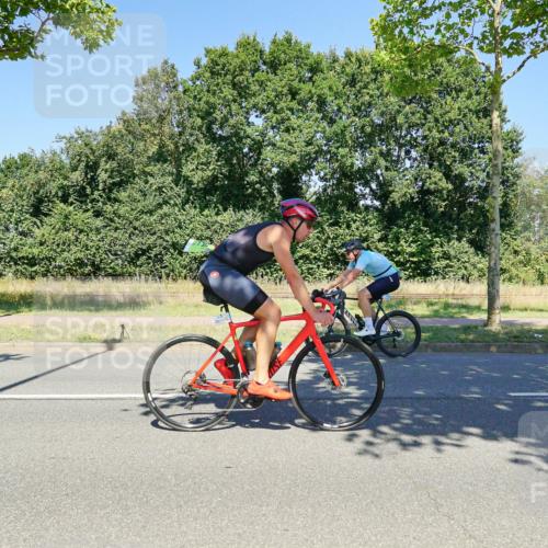 09.08.2026 - GEWOBA Citytriathlon Bremen Michael Burmester http://msf.ph/oto/9962426 09.08.2026 14:25:43 Radfahren 140, 184, 445, 464 meine-sportfotos.de