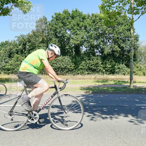 09.08.2026 - GEWOBA Citytriathlon Bremen Michael Burmester http://msf.ph/oto/9962430 09.08.2026 14:25:49 Radfahren 78, 140, 184, 185, 189, 387, 445, 464 meine-sportfotos.de