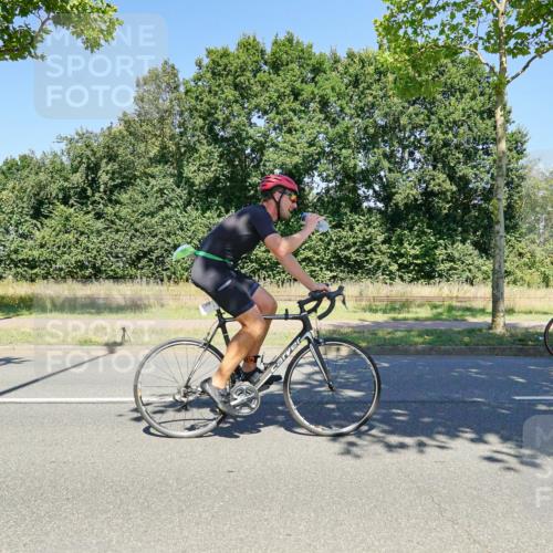 09.08.2026 - GEWOBA Citytriathlon Bremen Michael Burmester http://msf.ph/oto/9962431 09.08.2026 14:25:51 Radfahren 78, 140, 184, 185, 189, 387, 445, 464 meine-sportfotos.de