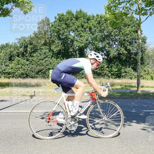 09.08.2026 - GEWOBA Citytriathlon Bremen Michael Burmester http://msf.ph/oto/9962449 09.08.2026 14:26:24 Radfahren 32, 51, 176, 366, 459, 497 meine-sportfotos.de