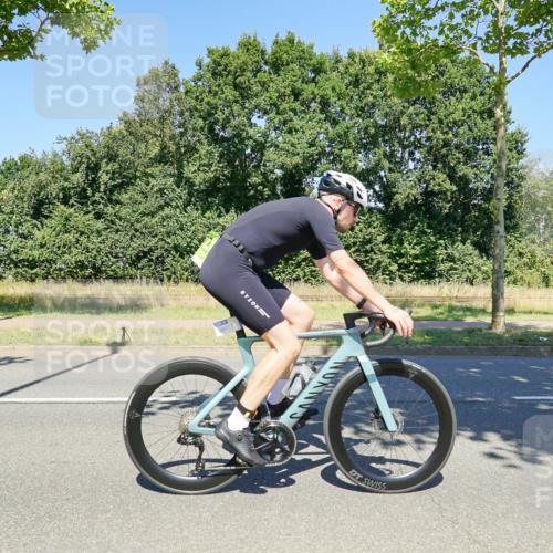 09.08.2026 - GEWOBA Citytriathlon Bremen Michael Burmester http://msf.ph/oto/9962458 09.08.2026 14:26:52 Radfahren 170, 475, 484, 504 meine-sportfotos.de