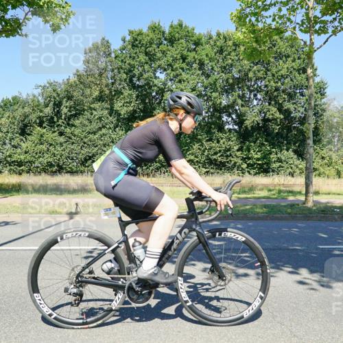 09.08.2026 - GEWOBA Citytriathlon Bremen Michael Burmester http://msf.ph/oto/9962460 09.08.2026 14:26:57 Radfahren 59, 156, 170, 427, 475, 484, 504 meine-sportfotos.de