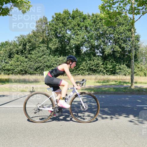 09.08.2026 - GEWOBA Citytriathlon Bremen Michael Burmester http://msf.ph/oto/9962484 09.08.2026 14:27:58 Radfahren 67, 177, 251, 331, 443, 444 meine-sportfotos.de