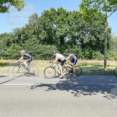 09.08.2026 - GEWOBA Citytriathlon Bremen Michael Burmester http://msf.ph/oto/9962490 09.08.2026 14:28:07 Radfahren 67, 72, 177, 331, 444 meine-sportfotos.de