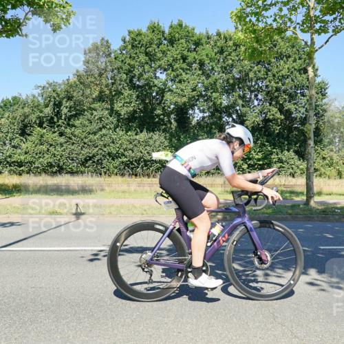 09.08.2026 - GEWOBA Citytriathlon Bremen Michael Burmester http://msf.ph/oto/9962541 09.08.2026 14:29:40 Radfahren 123, 143, 144, 164, 294 meine-sportfotos.de