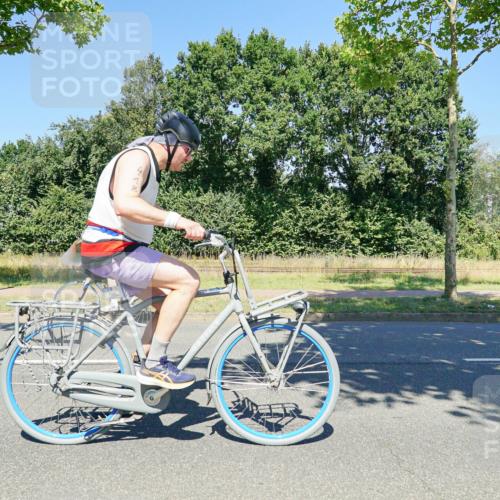09.08.2026 - GEWOBA Citytriathlon Bremen Michael Burmester http://msf.ph/oto/9962550 09.08.2026 14:29:55 Radfahren 164, 418, 469, 512 meine-sportfotos.de