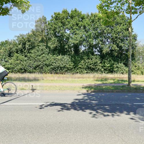 09.08.2026 - GEWOBA Citytriathlon Bremen Michael Burmester http://msf.ph/oto/9962561 09.08.2026 14:30:13 Radfahren 137, 139, 169, 279, 304, 401, 407, 512 meine-sportfotos.de