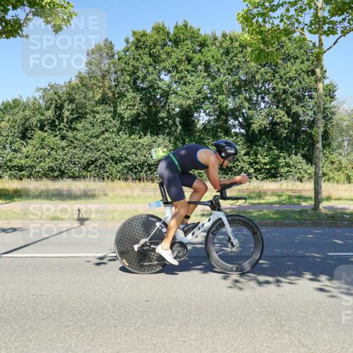 09.08.2026 - GEWOBA Citytriathlon Bremen Michael Burmester http://msf.ph/oto/9962567 09.08.2026 14:30:28 Radfahren 26, 27, 79, 118, 159, 169, 270, 374, 433 meine-sportfotos.de