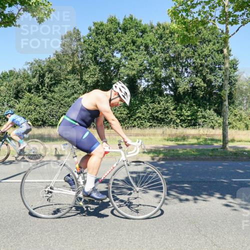 09.08.2026 - GEWOBA Citytriathlon Bremen Michael Burmester http://msf.ph/oto/9962584 09.08.2026 14:30:55 Radfahren 45, 54, 60, 73, 91, 92, 98, 105, 125, 135, 200, 353 meine-sportfotos.de