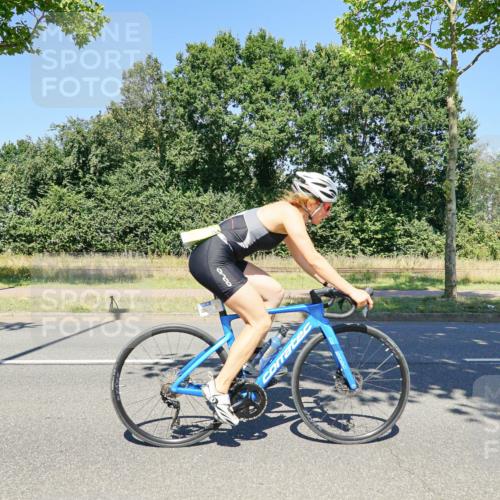 09.08.2026 - GEWOBA Citytriathlon Bremen Michael Burmester http://msf.ph/oto/9962587 09.08.2026 14:31:00 Radfahren 45, 54, 60, 73, 92, 98, 99, 125, 353 meine-sportfotos.de