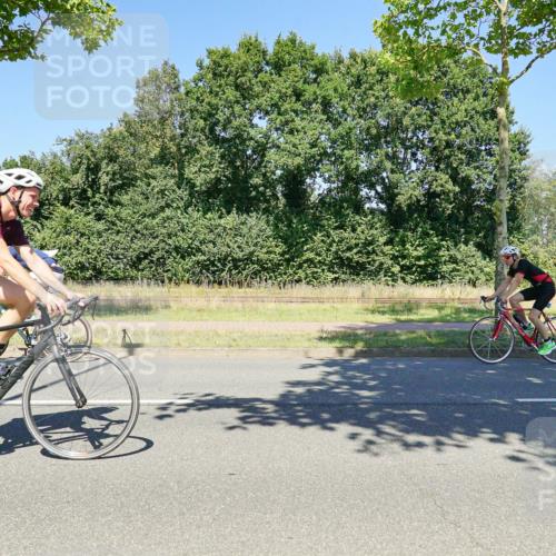 09.08.2026 - GEWOBA Citytriathlon Bremen Michael Burmester http://msf.ph/oto/9962589 09.08.2026 14:31:07 Radfahren 60, 98, 99, 125, 353 meine-sportfotos.de