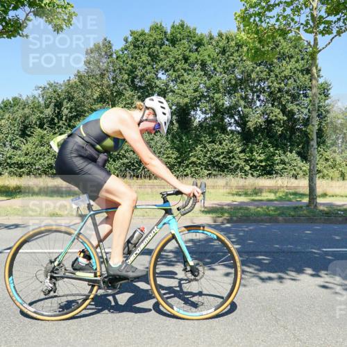 09.08.2026 - GEWOBA Citytriathlon Bremen Michael Burmester http://msf.ph/oto/9962601 09.08.2026 14:31:44 Radfahren 3, 70, 151, 161, 346, 360 meine-sportfotos.de