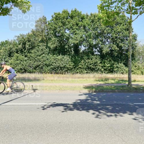 09.08.2026 - GEWOBA Citytriathlon Bremen Michael Burmester http://msf.ph/oto/9962602 09.08.2026 14:31:46 Radfahren 3, 70, 151, 161, 346, 360 meine-sportfotos.de