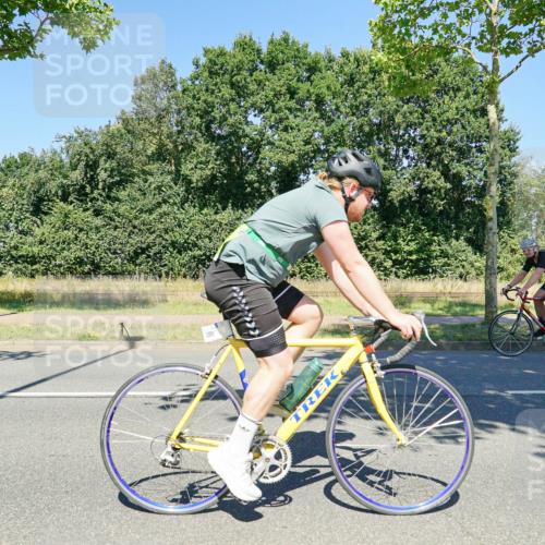 09.08.2026 - GEWOBA Citytriathlon Bremen Michael Burmester http://msf.ph/oto/9962617 09.08.2026 14:32:13 Radfahren 111, 126, 254 meine-sportfotos.de