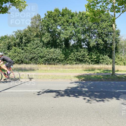 09.08.2026 - GEWOBA Citytriathlon Bremen Michael Burmester http://msf.ph/oto/9962618 09.08.2026 14:32:14 Radfahren 111, 126, 254 meine-sportfotos.de