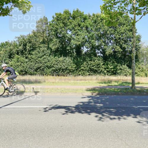 09.08.2026 - GEWOBA Citytriathlon Bremen Michael Burmester http://msf.ph/oto/9962620 09.08.2026 14:32:24 Radfahren 22, 83, 111 meine-sportfotos.de