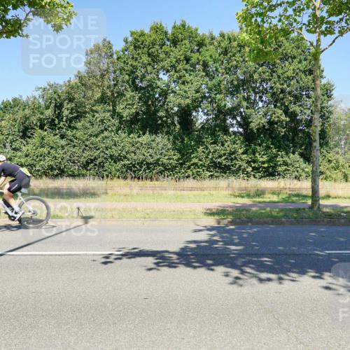 09.08.2026 - GEWOBA Citytriathlon Bremen Michael Burmester http://msf.ph/oto/9962637 09.08.2026 14:32:49 Radfahren 2, 44, 76, 302, 396 meine-sportfotos.de