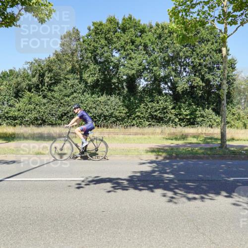 09.08.2026 - GEWOBA Citytriathlon Bremen Michael Burmester http://msf.ph/oto/9962641 09.08.2026 14:32:57 Radfahren 9, 19, 38, 148, 257, 302, 349 meine-sportfotos.de