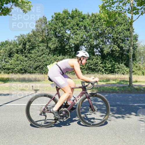 09.08.2026 - GEWOBA Citytriathlon Bremen Michael Burmester http://msf.ph/oto/9962652 09.08.2026 14:33:17 Radfahren 17, 19, 86, 158, 179, 180, 265, 354, 395 meine-sportfotos.de