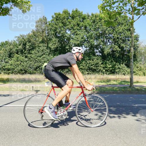09.08.2026 - GEWOBA Citytriathlon Bremen Michael Burmester http://msf.ph/oto/9962674 09.08.2026 14:33:46 Radfahren 5, 38, 66, 74, 82, 146, 218, 263, 345, 371, 470 meine-sportfotos.de