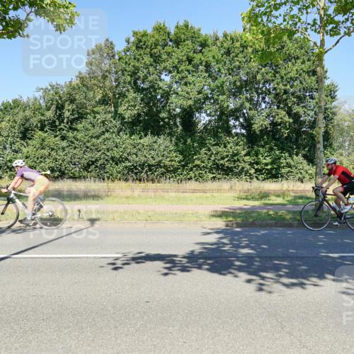 09.08.2026 - GEWOBA Citytriathlon Bremen Michael Burmester http://msf.ph/oto/9962719 09.08.2026 14:35:10 Radfahren 20, 37, 80, 192, 220, 236, 260, 284, 351, 362, 404 meine-sportfotos.de