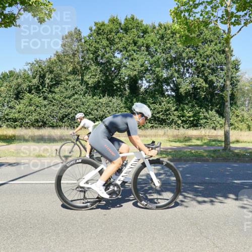 09.08.2026 - GEWOBA Citytriathlon Bremen Michael Burmester http://msf.ph/oto/9962734 09.08.2026 14:35:31 Radfahren 14, 28, 57, 64, 121, 130, 286, 325, 339, 363, 364, 370, 403, 466 meine-sportfotos.de