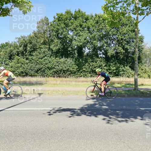 09.08.2026 - GEWOBA Citytriathlon Bremen Michael Burmester http://msf.ph/oto/9962735 09.08.2026 14:35:32 Radfahren 14, 28, 57, 64, 121, 130, 205, 286, 325, 339, 363, 364, 370, 403, 462, 466, 527 meine-sportfotos.de