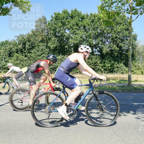 09.08.2026 - GEWOBA Citytriathlon Bremen Michael Burmester http://msf.ph/oto/9962741 09.08.2026 14:35:39 Radfahren 14, 47, 147, 205, 271, 286, 325, 334, 363, 364, 370, 403, 453, 462, 466, 527 meine-sportfotos.de