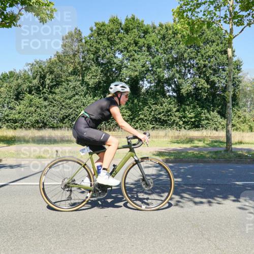 09.08.2026 - GEWOBA Citytriathlon Bremen Michael Burmester http://msf.ph/oto/9962746 09.08.2026 14:35:46 Radfahren 14, 39, 47, 147, 205, 271, 325, 334, 363, 453, 462, 527 meine-sportfotos.de