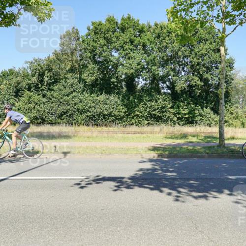 09.08.2026 - GEWOBA Citytriathlon Bremen Michael Burmester http://msf.ph/oto/9962747 09.08.2026 14:35:47 Radfahren 14, 39, 47, 147, 205, 271, 325, 334, 363, 453, 462, 527 meine-sportfotos.de