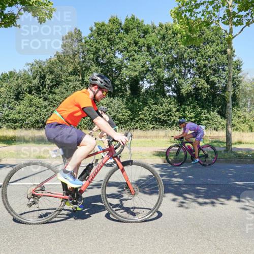 09.08.2026 - GEWOBA Citytriathlon Bremen Michael Burmester http://msf.ph/oto/9962754 09.08.2026 14:36:03 Radfahren 6, 39, 53, 152, 163, 235, 240, 269, 329, 343, 373 meine-sportfotos.de