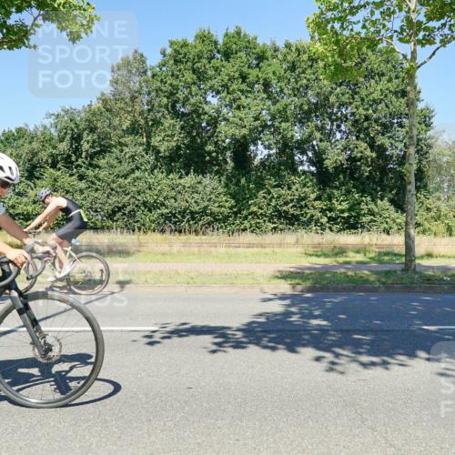09.08.2026 - GEWOBA Citytriathlon Bremen Michael Burmester http://msf.ph/oto/9962766 09.08.2026 14:36:21 Radfahren 53, 207, 240, 274, 291, 307, 309, 321, 356 meine-sportfotos.de