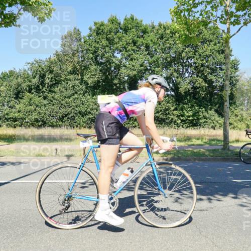 09.08.2026 - GEWOBA Citytriathlon Bremen Michael Burmester http://msf.ph/oto/9962792 09.08.2026 14:37:03 Radfahren 65, 229, 312, 377, 448, 523 meine-sportfotos.de